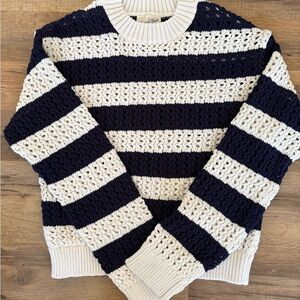 Universal Thread Women's Cream and Navy Knit Sweater